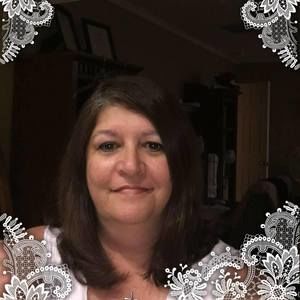 Meet your Posher, Dee